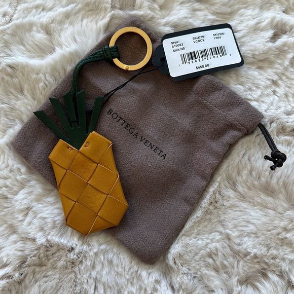 Bottega Veneta Woven Pineapple Key Chain in Yellow/Green - Picture 1 of 7